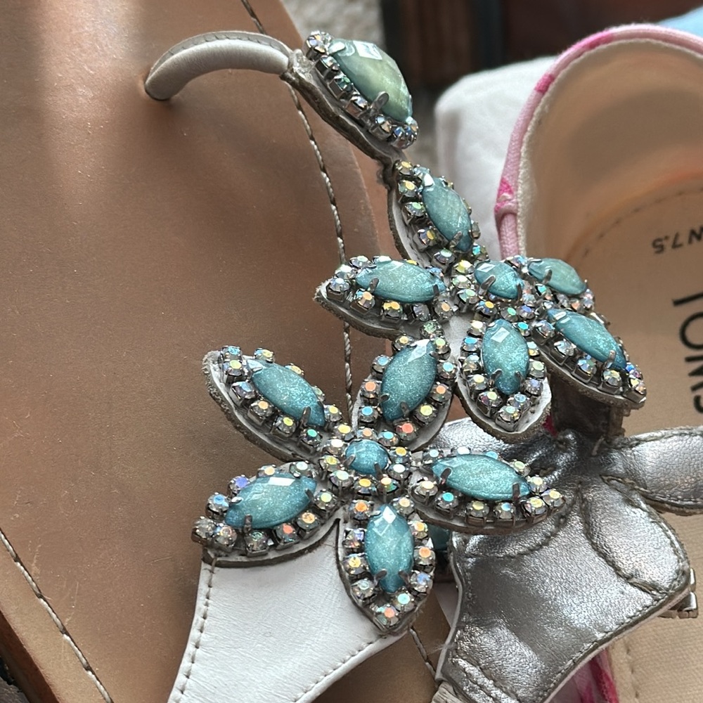 Ivanka Trump Tan Sandals with Aqua Floral Gem Accents - Picture 2 of 9